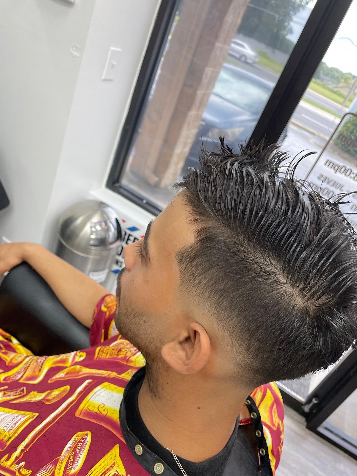 Hair Fashion by Dailen - Textured spiky haircut