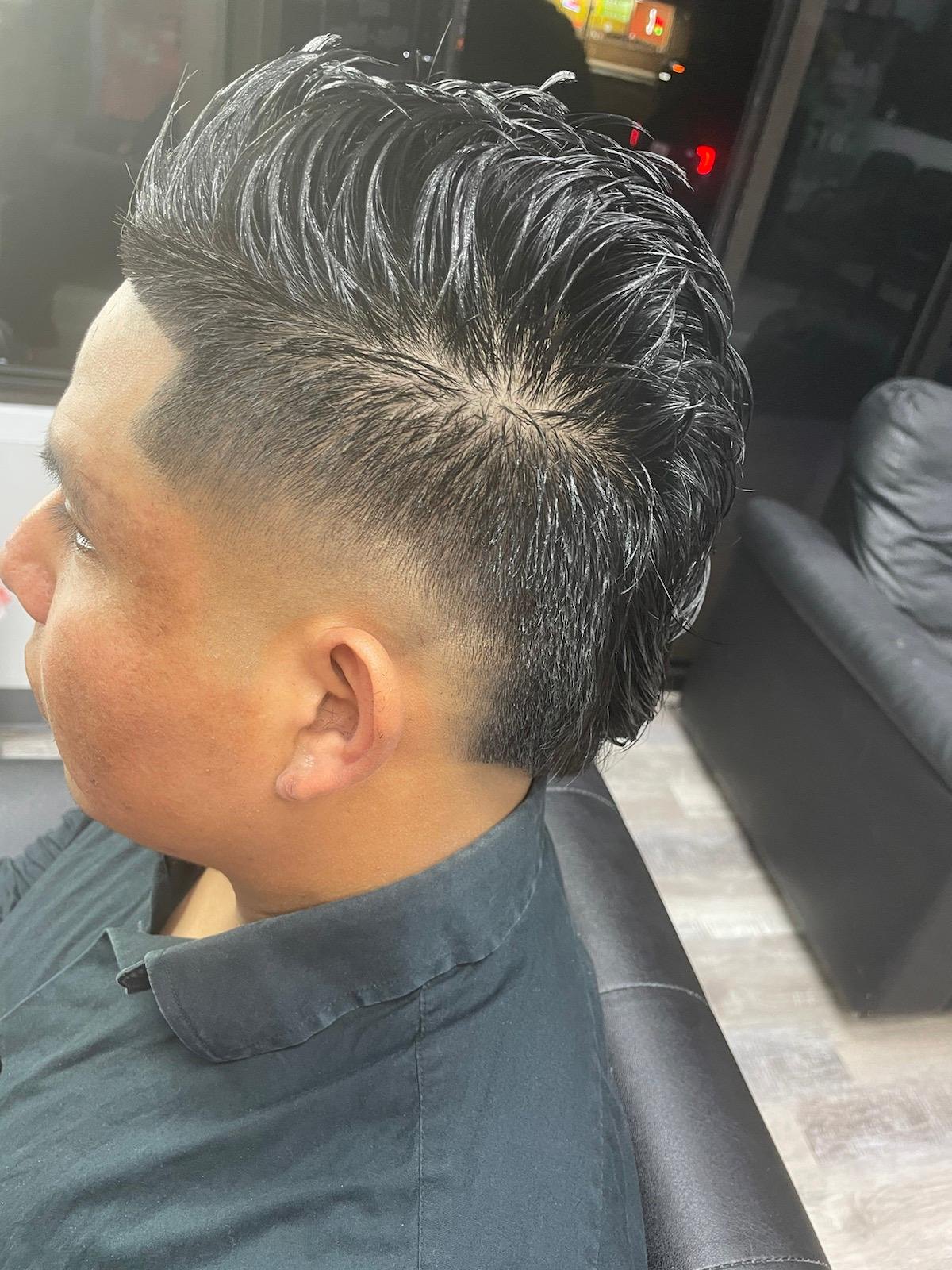 Hair Fashion by Dailen - Men’s fade with combed finish